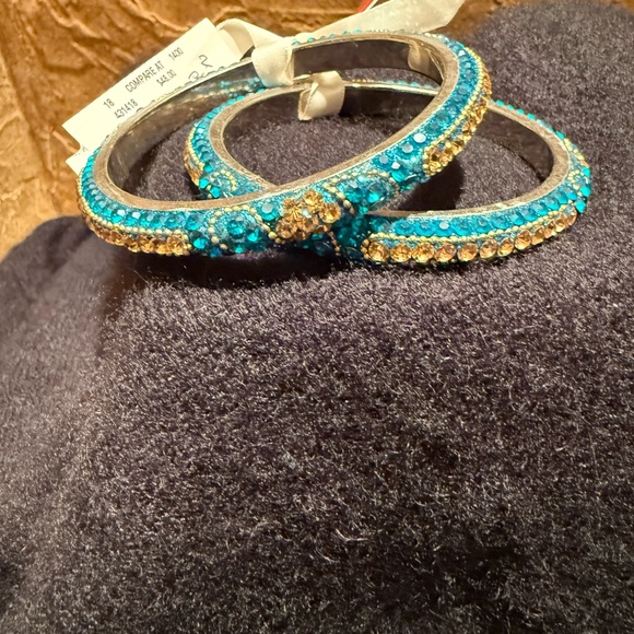 Turquoise crystal bracelets - Picture 9 of 10